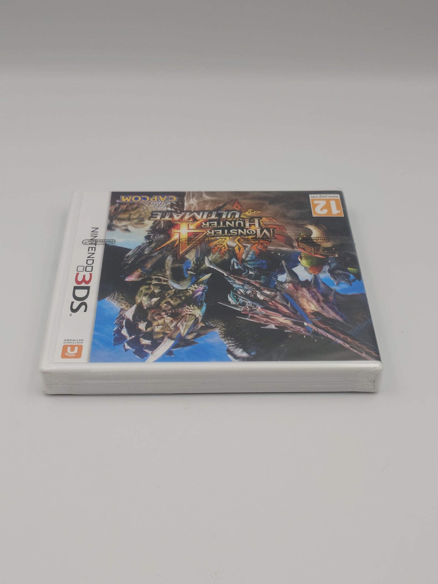 Monster Hunter 4 Ultimate (Nintendo 3DS, UKV) - Factory Sealed