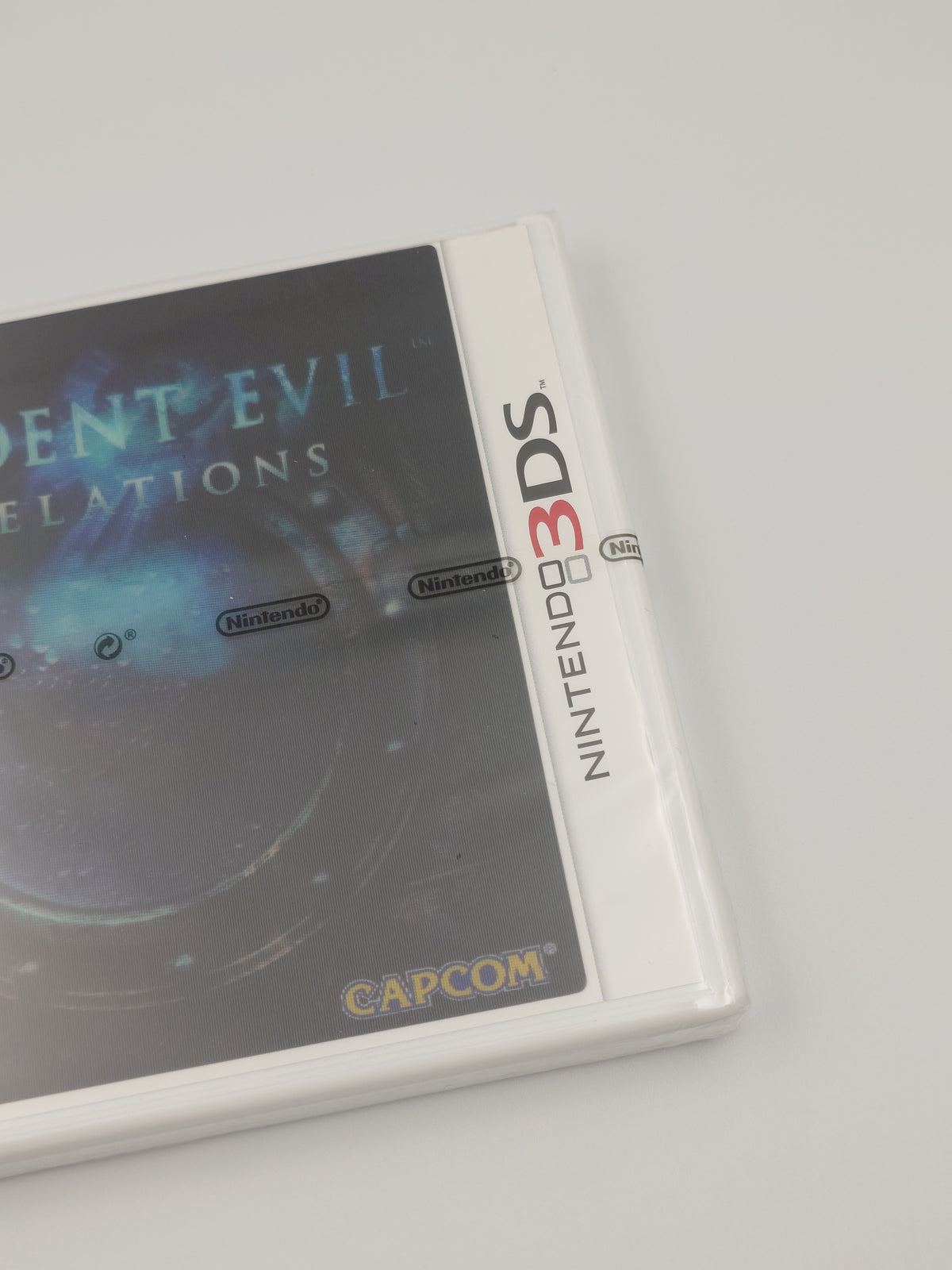 Resident Evil Revelations - Pre-sale Box (Nintendo 3DS, UK PAL) - Factory Sealed