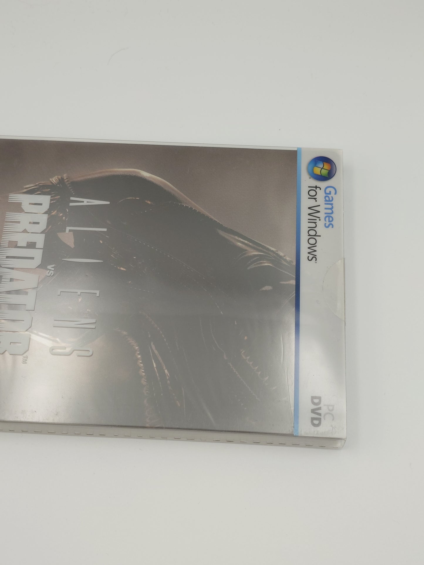 Aliens vs Predator – Limited Edition Steelbook (PC, UK PAL) – Factory Sealed