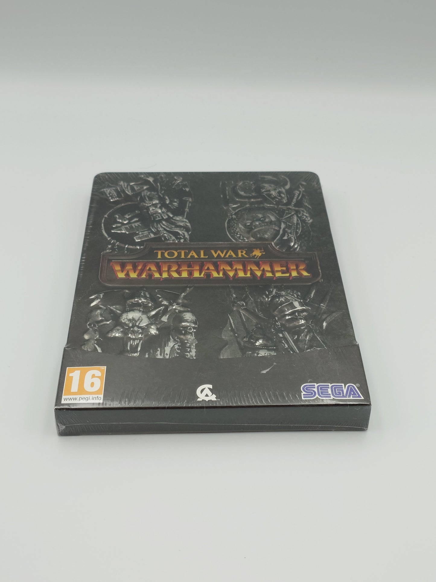Total War: Warhammer – Limited Edition Steelbook (PC, PAL) – Factory Sealed