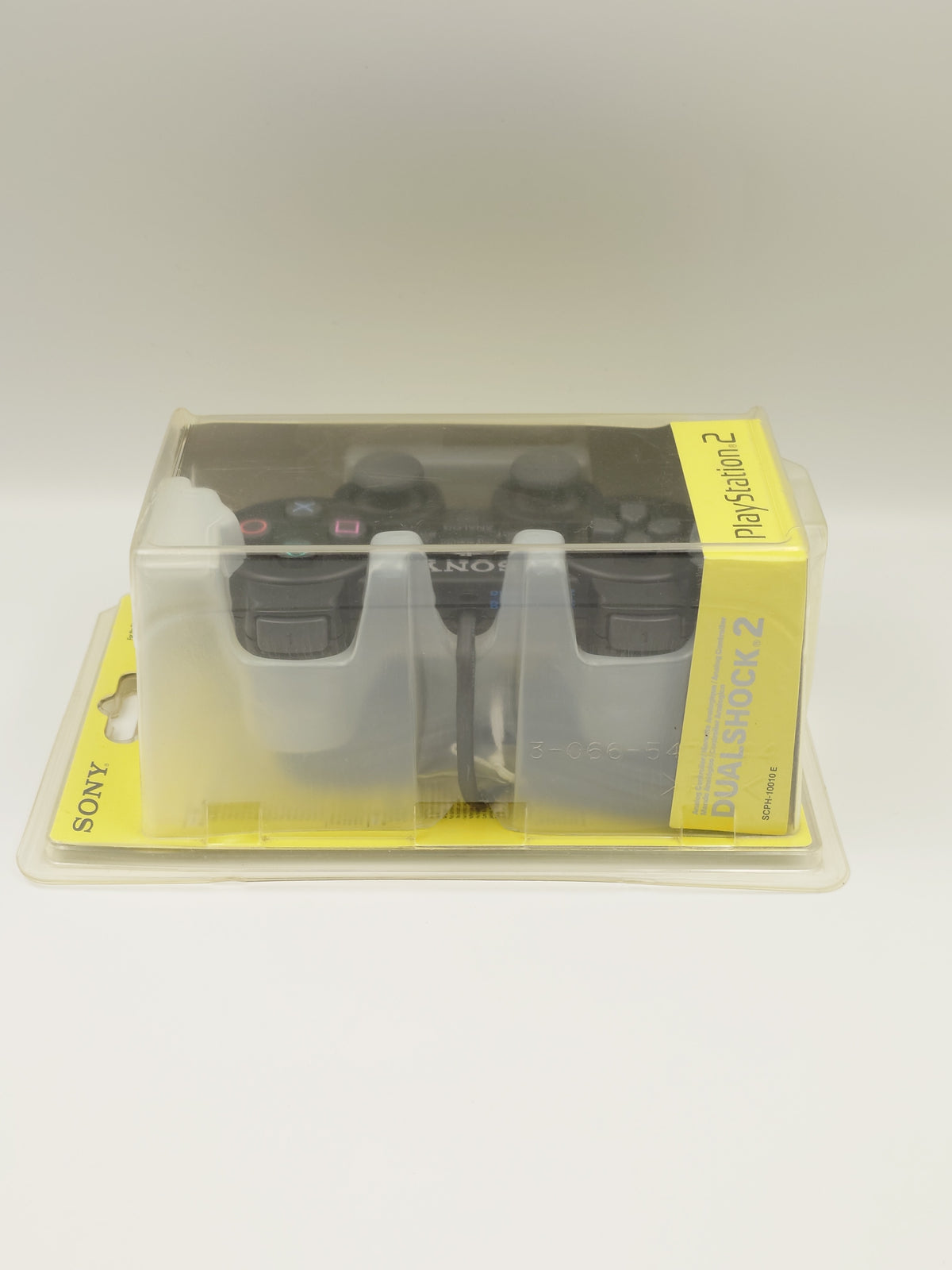PlayStation 2 DualShock 2 Controller - Black (PS2, PAL) - Factory Sealed