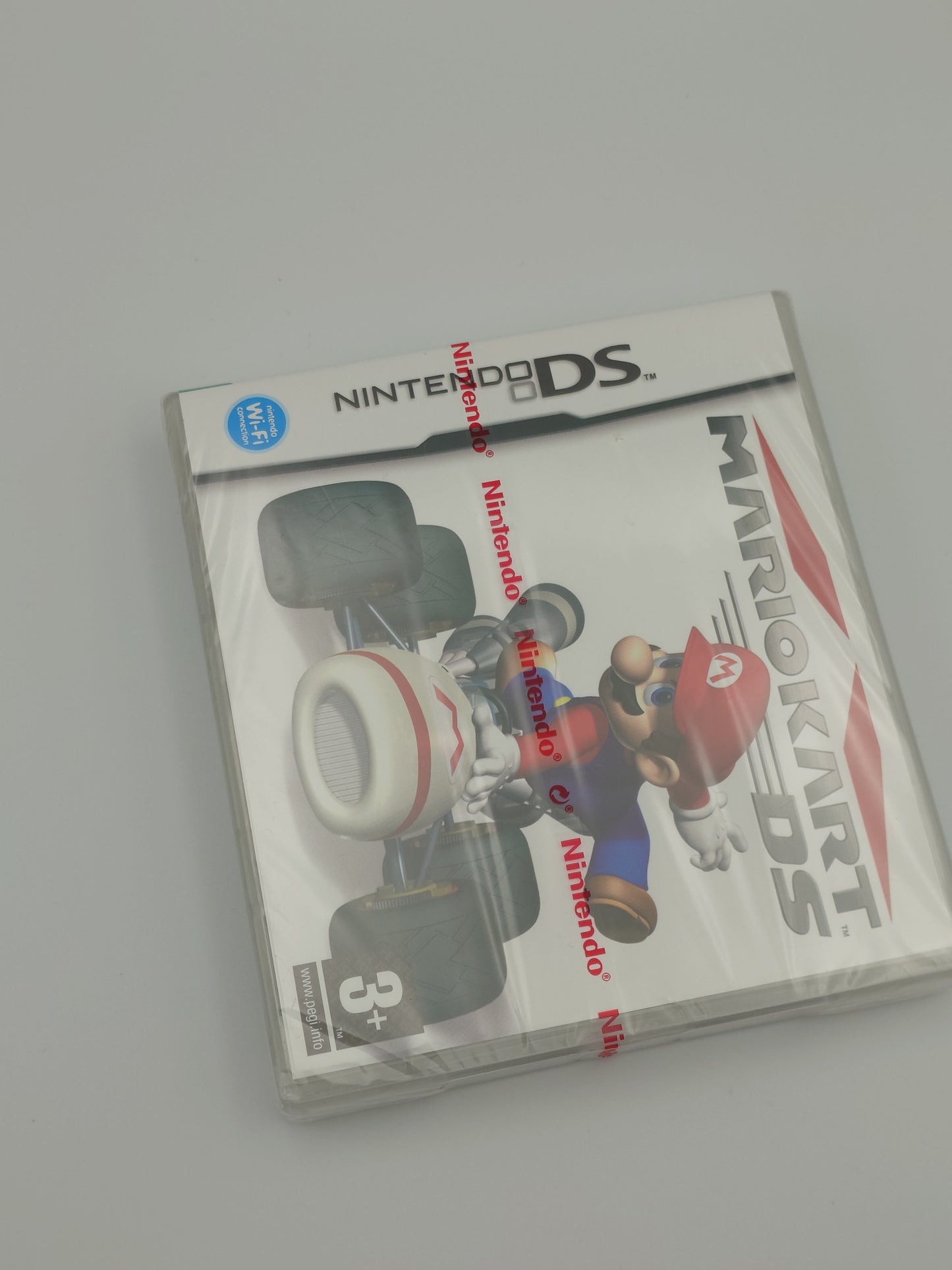 Mario Kart DS – Red Strip (Nintendo DS, UKV) – Factory Sealed