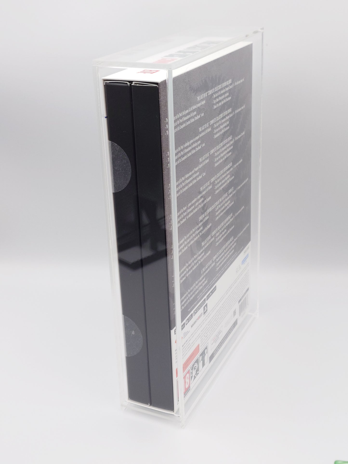 The Last of Us: Complete – Collector's Edition with Custom Acrylic Display Case (PS5, PAL) – Factory Sealed
