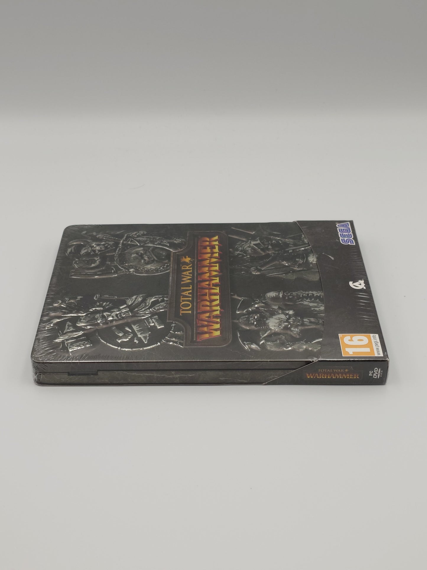 Total War: Warhammer – Limited Edition Steelbook (PC, PAL) – Factory Sealed